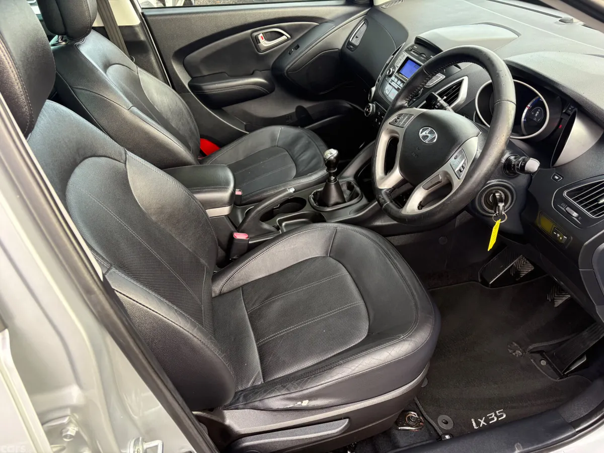 Hyundai ix35 SUV, Diesel, 2013, Silver