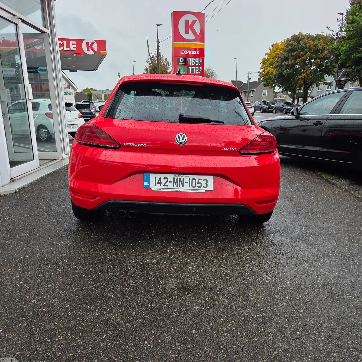 Volkswagen Scirocco Hatchback, Diesel, 2014, Red
