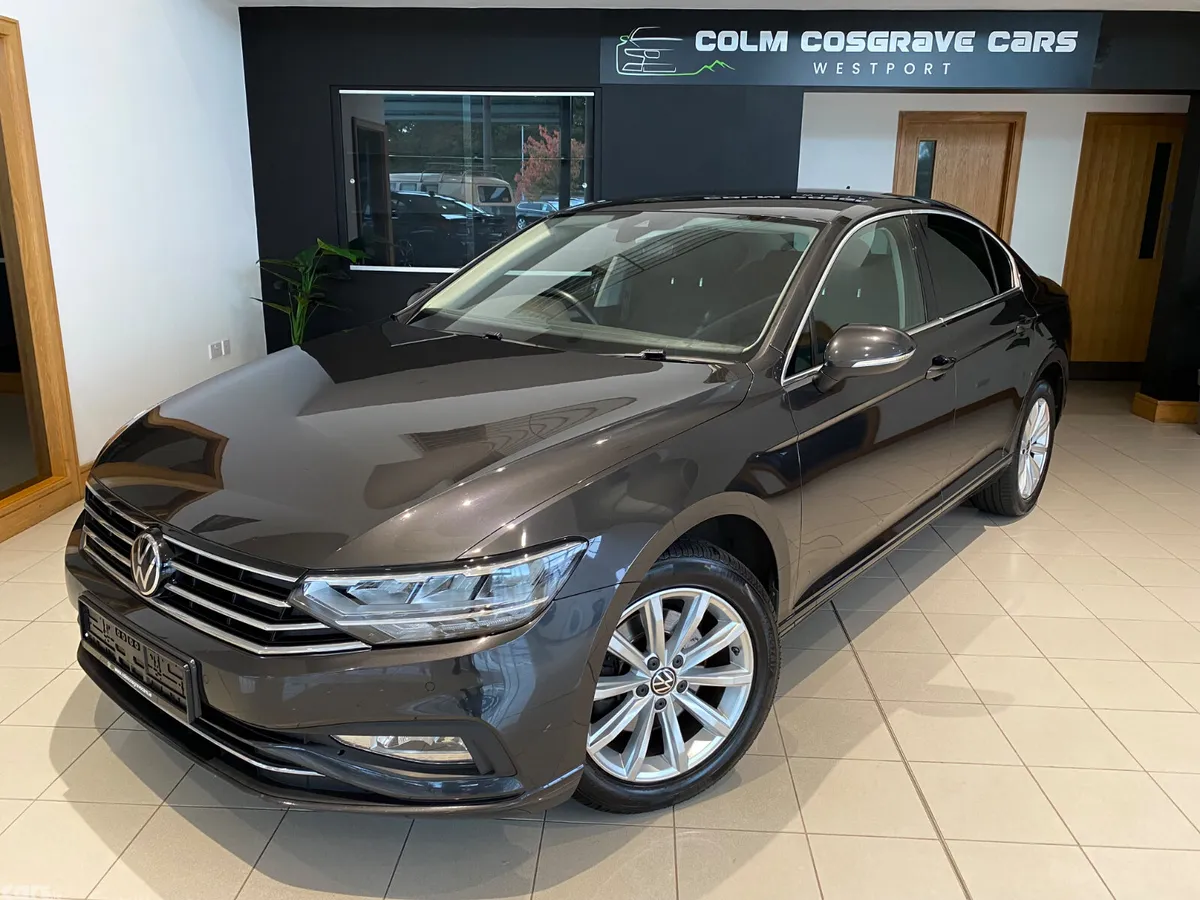 Volkswagen Passat Saloon, Diesel, 2021, Grey