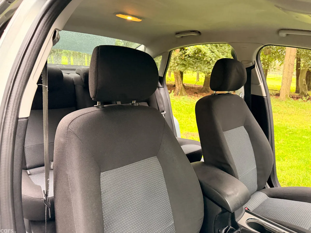 Ford Mondeo Saloon, Diesel, 2007, Grey