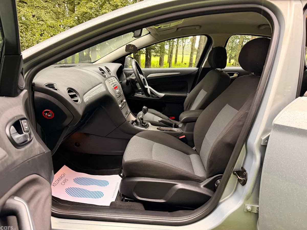 Ford Mondeo Saloon, Diesel, 2007, Grey
