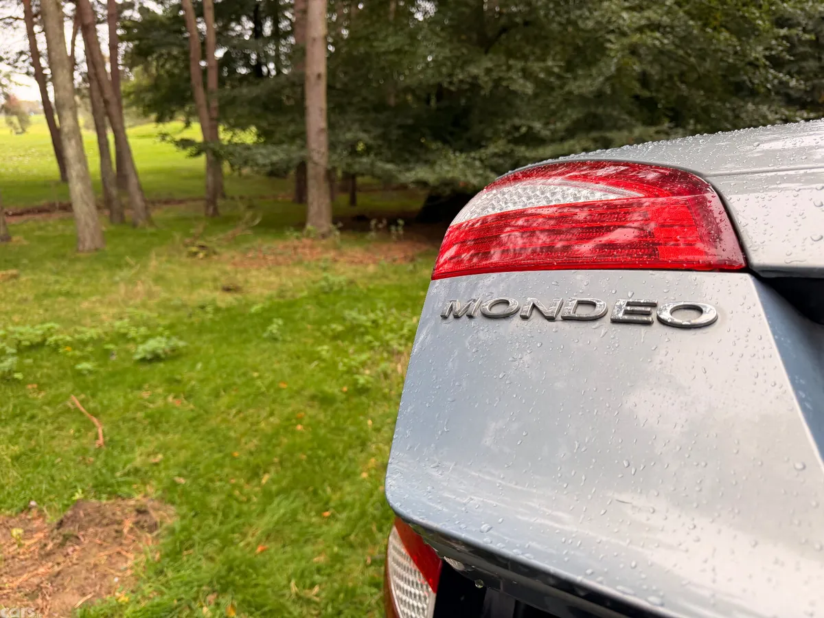 Ford Mondeo Saloon, Diesel, 2007, Grey