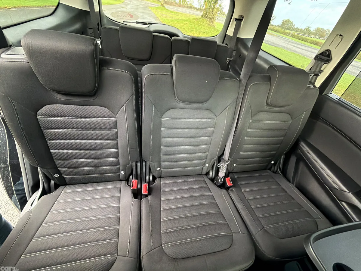 Ford Galaxy MPV, Diesel, 2018, Black