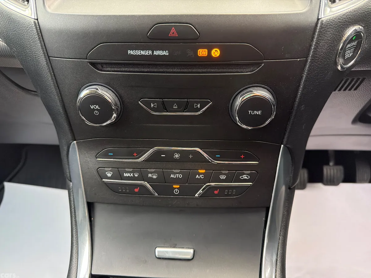 Ford Galaxy MPV, Diesel, 2018, Black