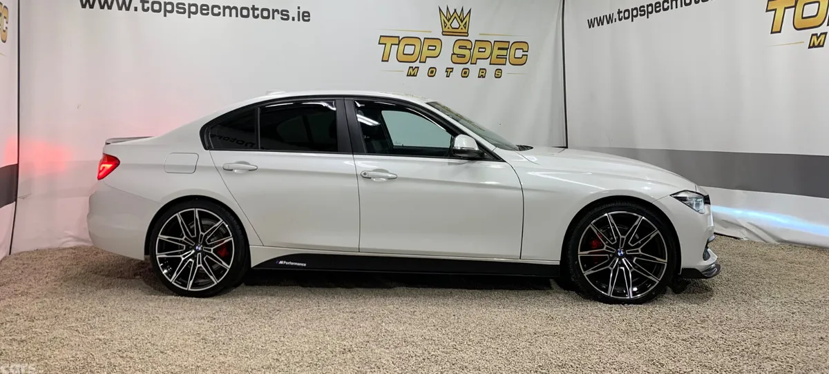 BMW 3-Series Saloon, Diesel, 2018, White