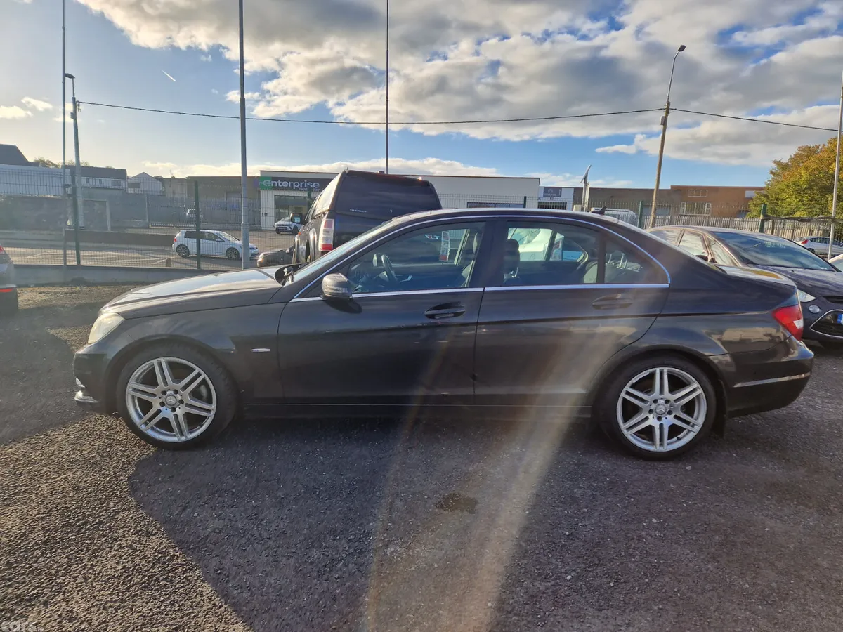 Mercedes-Benz C-Class Saloon, Diesel, 2012, Black