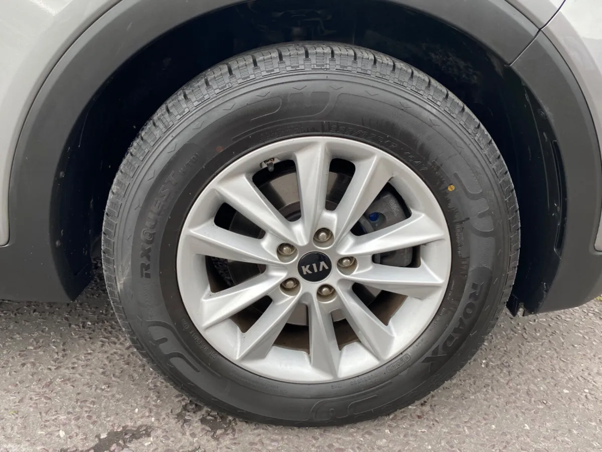 Kia Sorento SUV, Diesel, 2019, Grey
