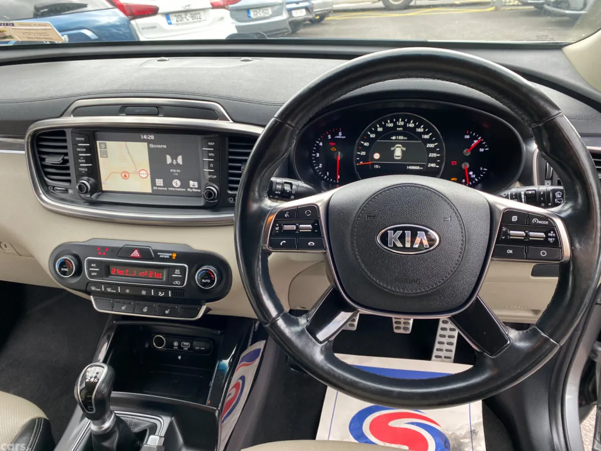 Kia Sorento SUV, Diesel, 2019, Grey