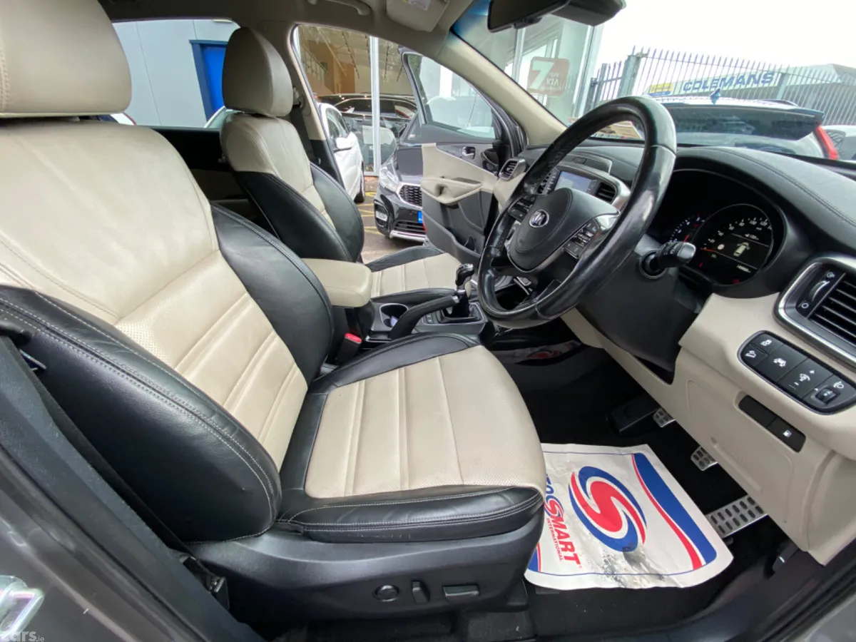 Kia Sorento SUV, Diesel, 2019, Grey