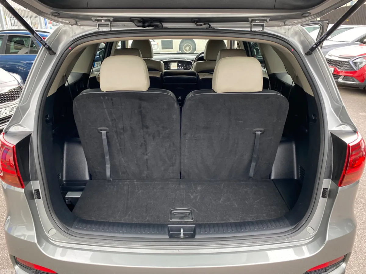 Kia Sorento SUV, Diesel, 2019, Grey