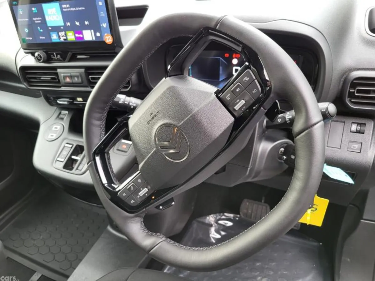 Citroen Berlingo Multispace MPV, Diesel, 2026, Black