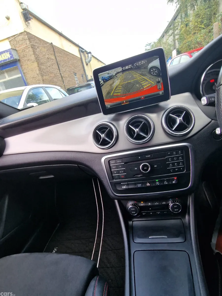 Mercedes-Benz A-Class Hatchback, Petrol, 2018, White