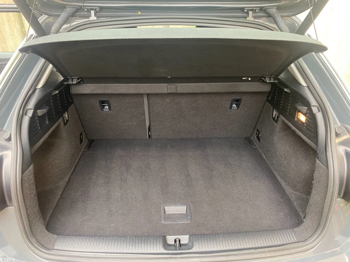 Audi Q2 SUV, Diesel, 2019, Grey