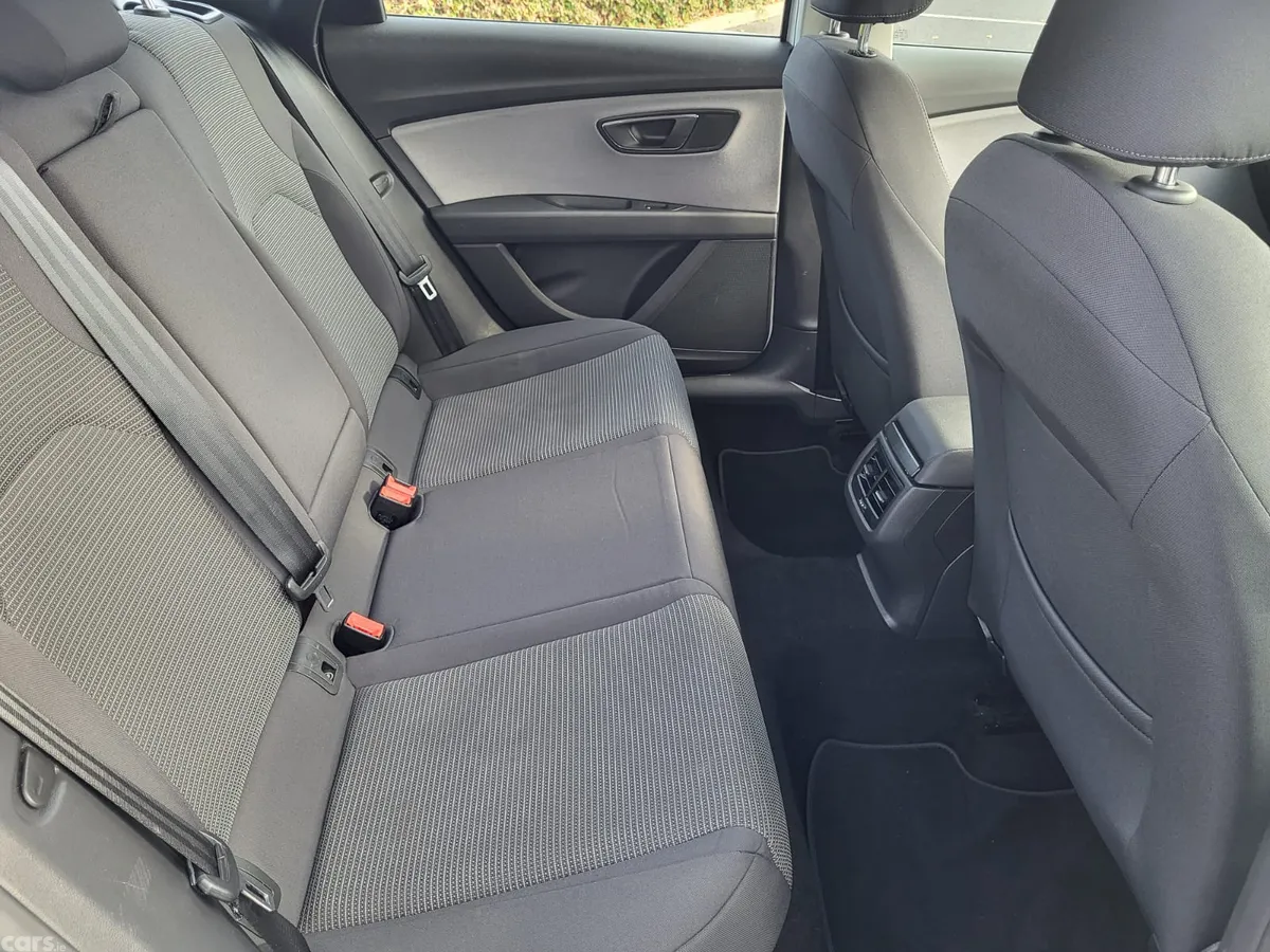 SEAT Leon Estate, Diesel, 2020, Grey