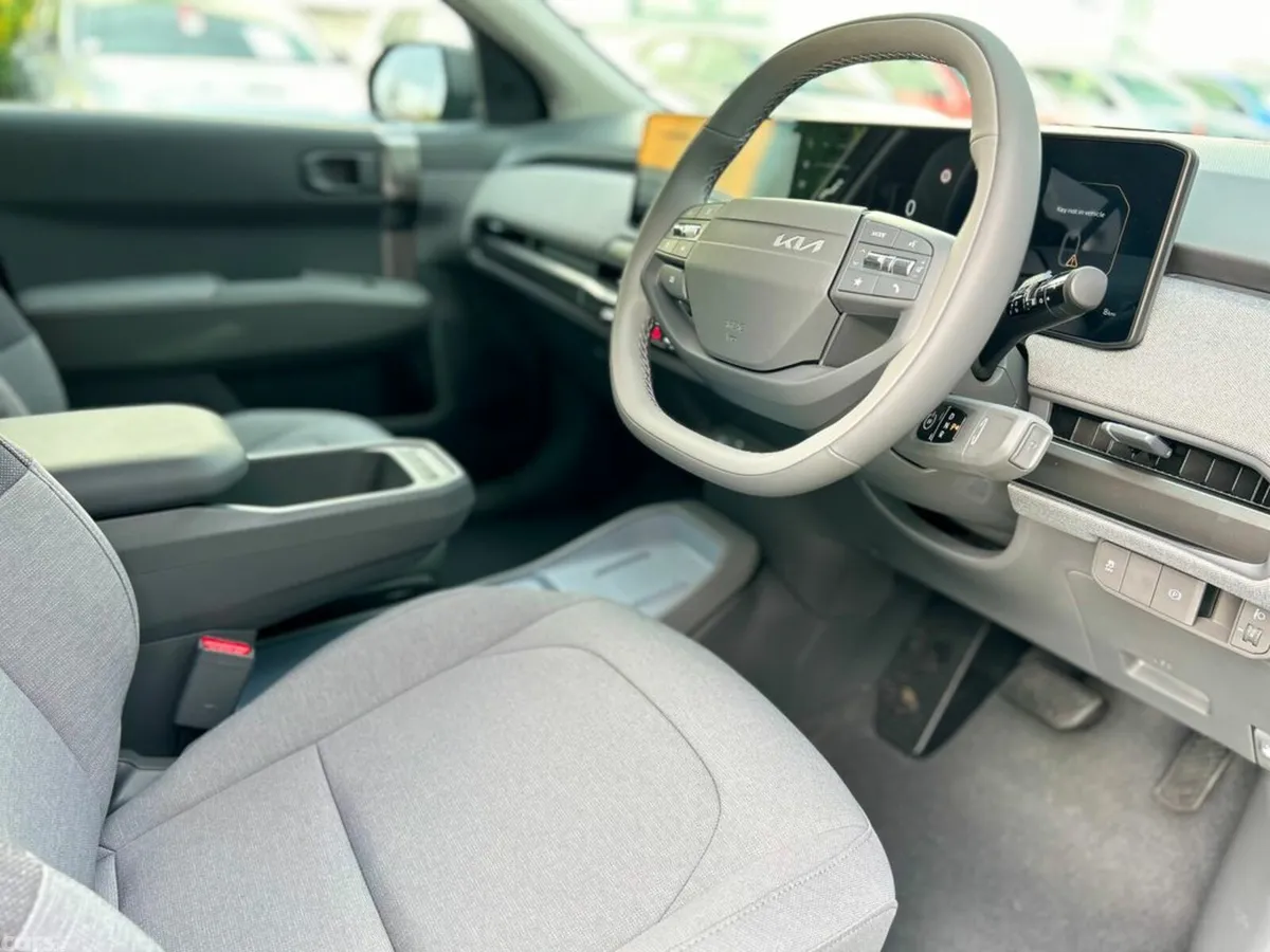 Kia EV3 SUV, Electric, 2027, Grey