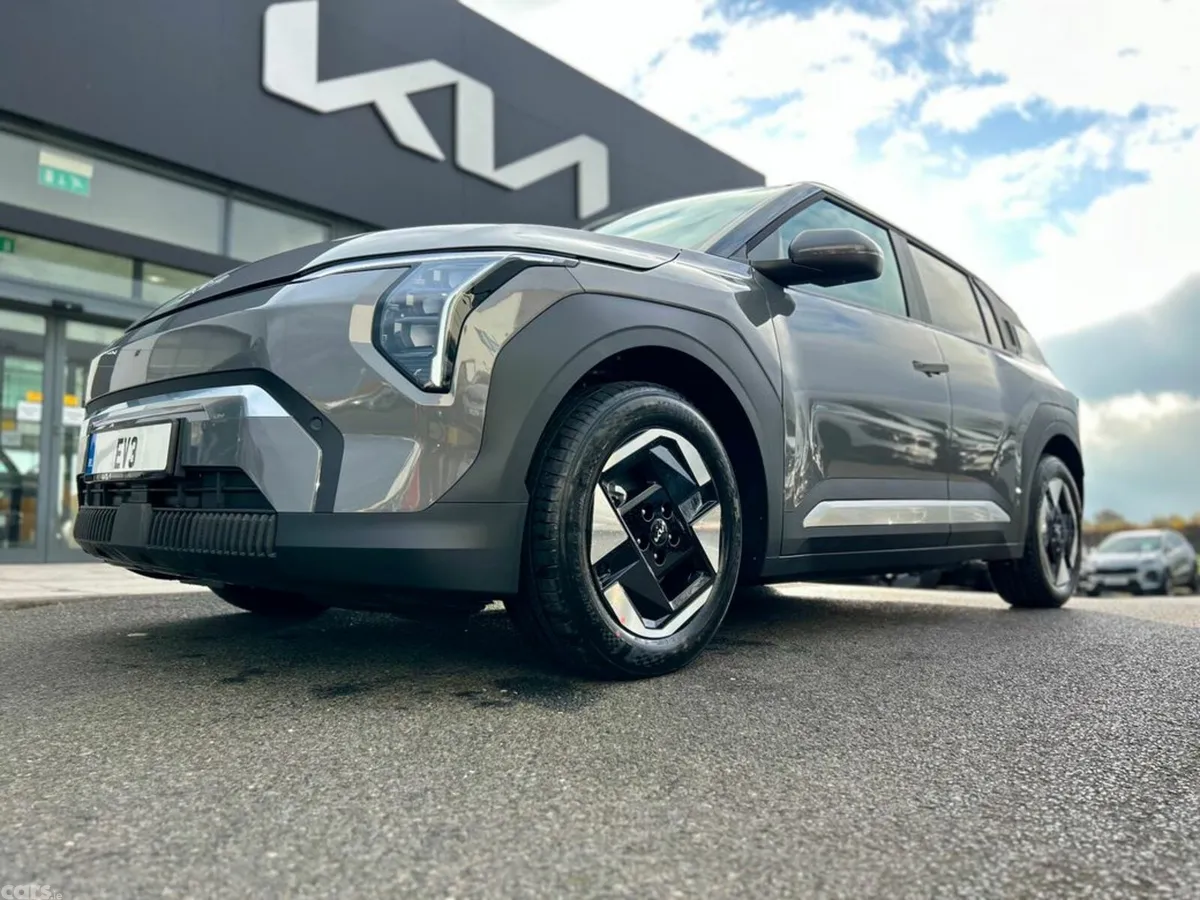 Kia EV3 SUV, Electric, 2027, Grey