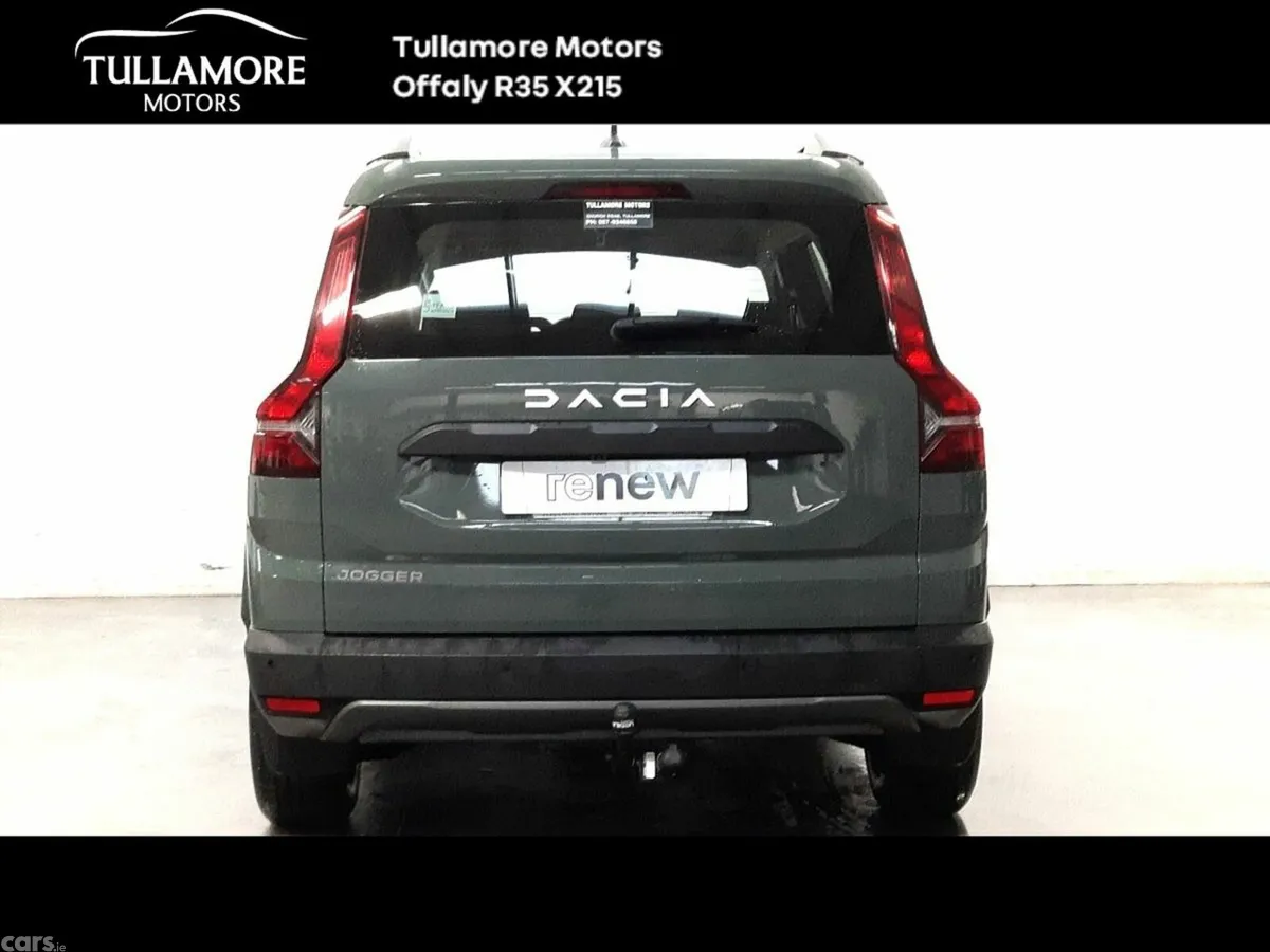 Dacia Jogger MPV, Petrol, 2023, Grey