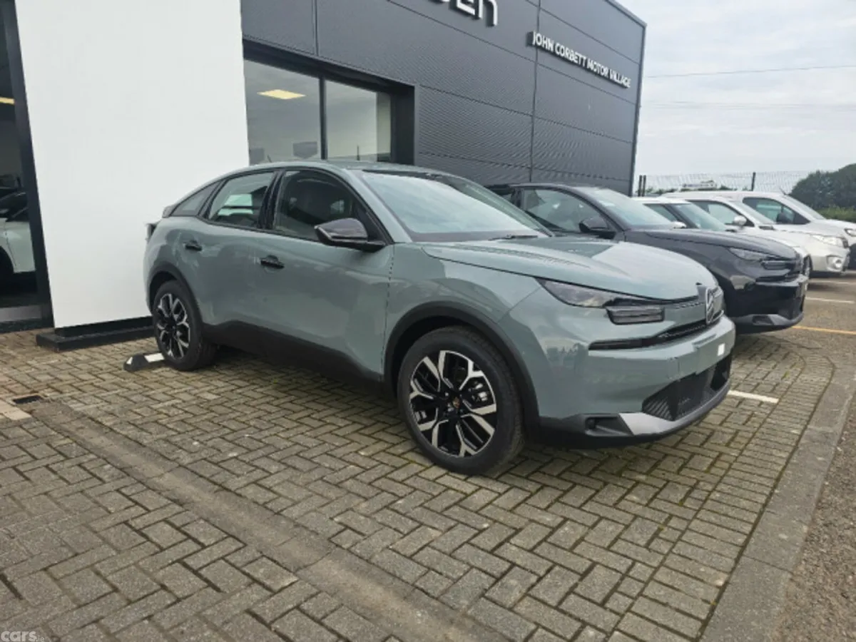 Citroen C4 Hatchback, Petrol Hybrid, 2026, Green