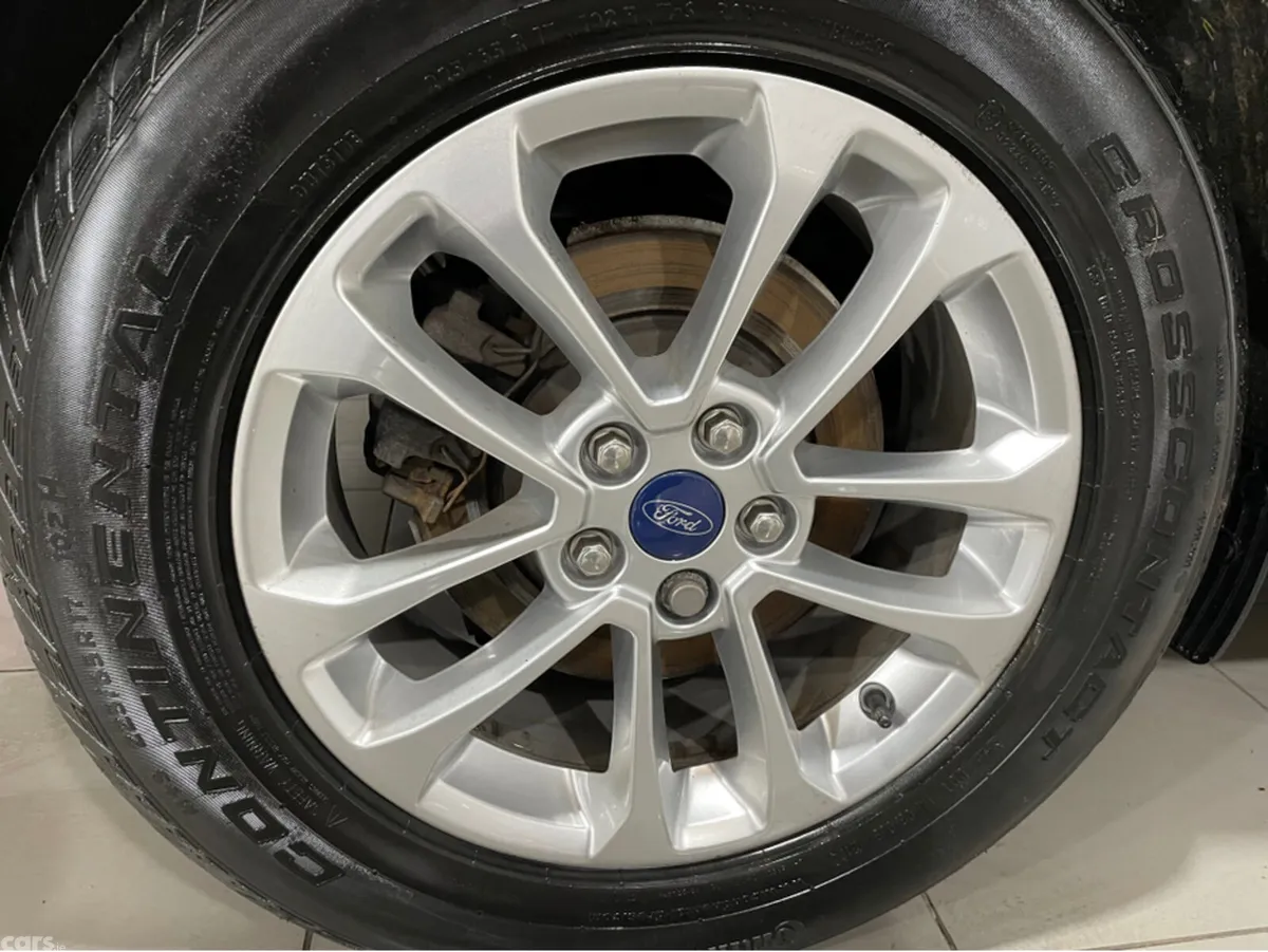 Ford Kuga MPV, Petrol Plug-in Hybrid, 2023, Grey