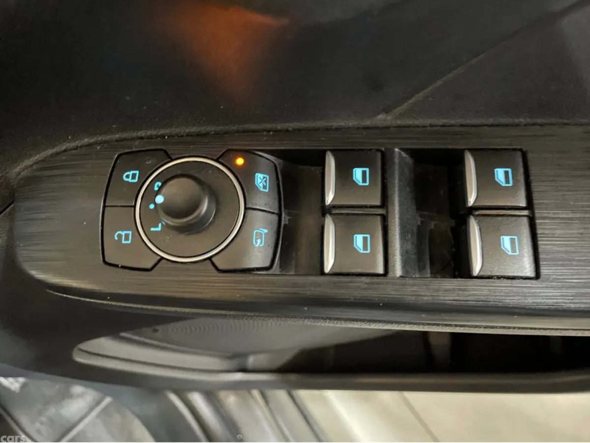 Ford Kuga MPV, Petrol Plug-in Hybrid, 2023, Grey