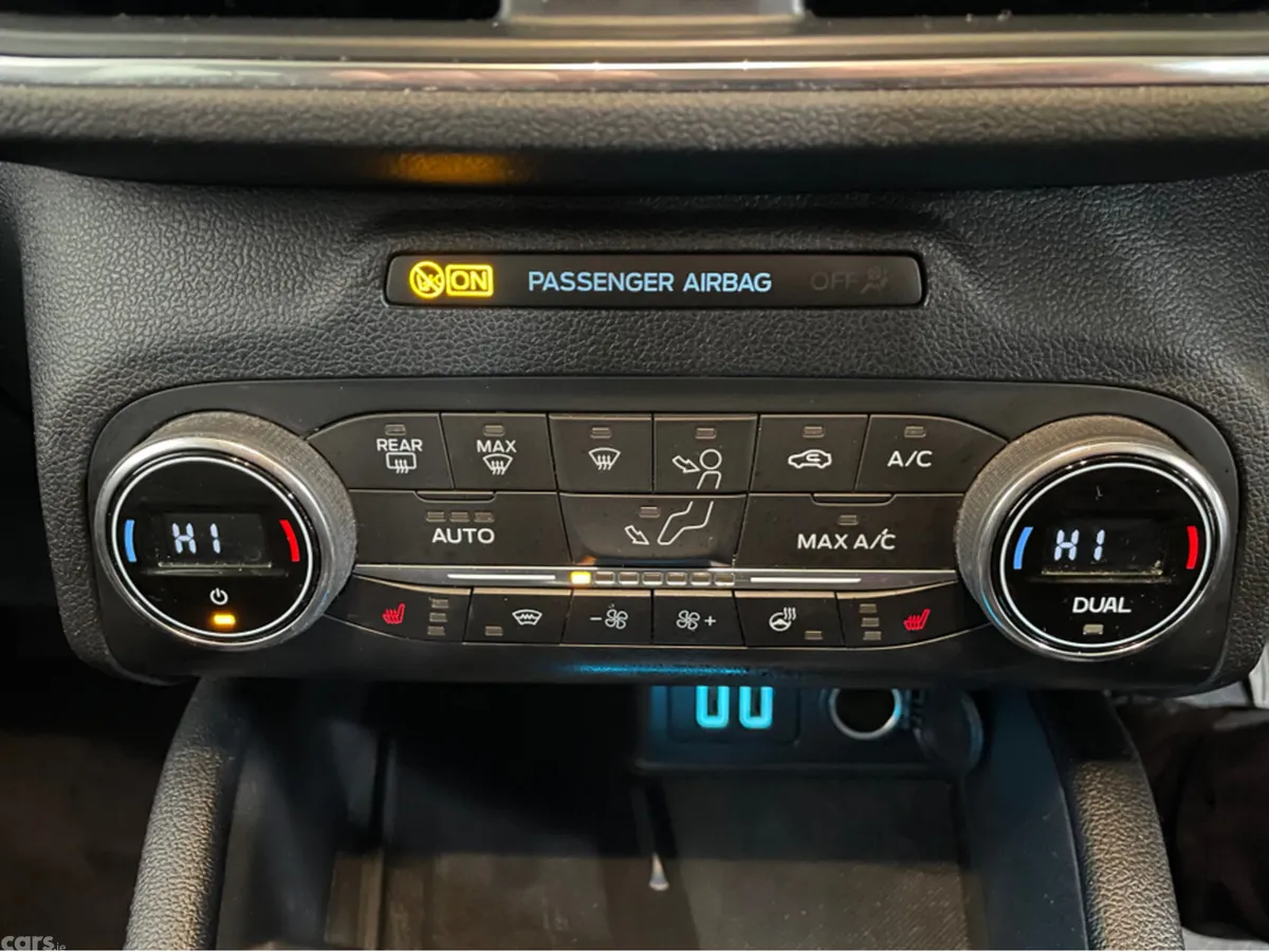 Ford Kuga MPV, Diesel, 2021, Blue