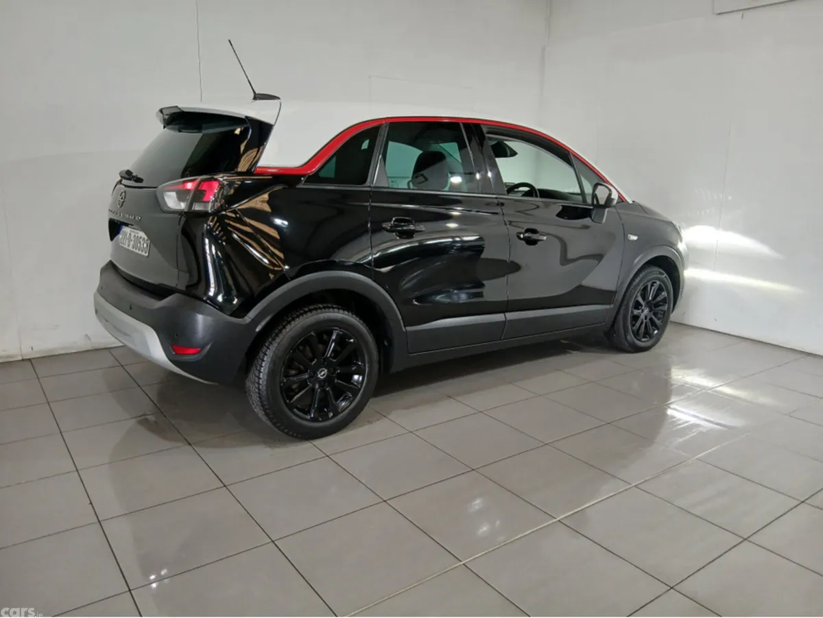 Opel Crossland X MPV, Diesel, 2022, Black