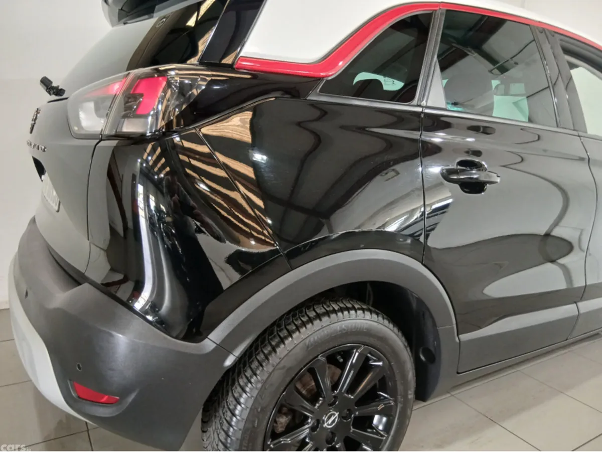 Opel Crossland X MPV, Diesel, 2022, Black