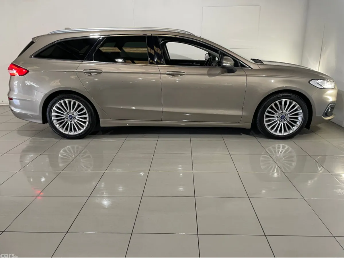 Ford Mondeo Estate, Diesel, 2021, Grey