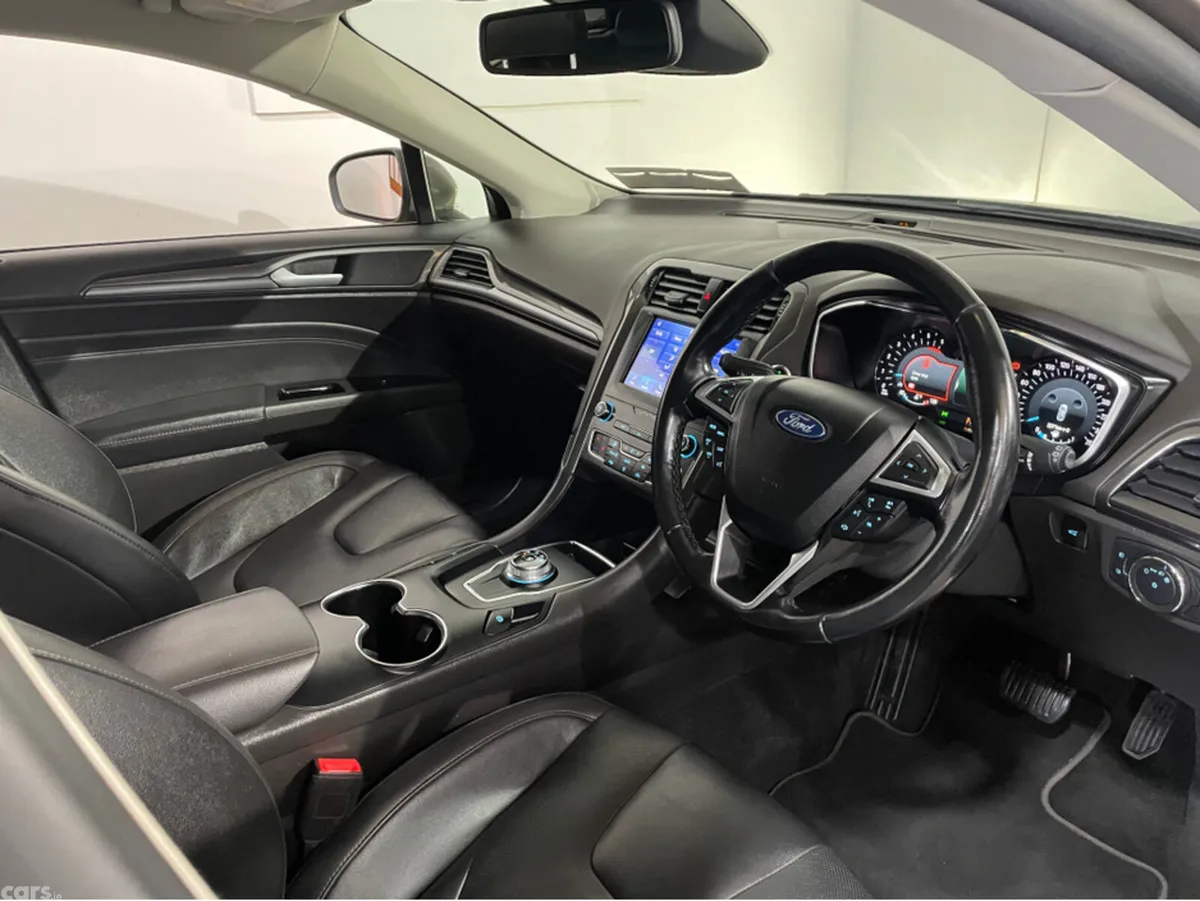 Ford Mondeo Estate, Diesel, 2021, Grey