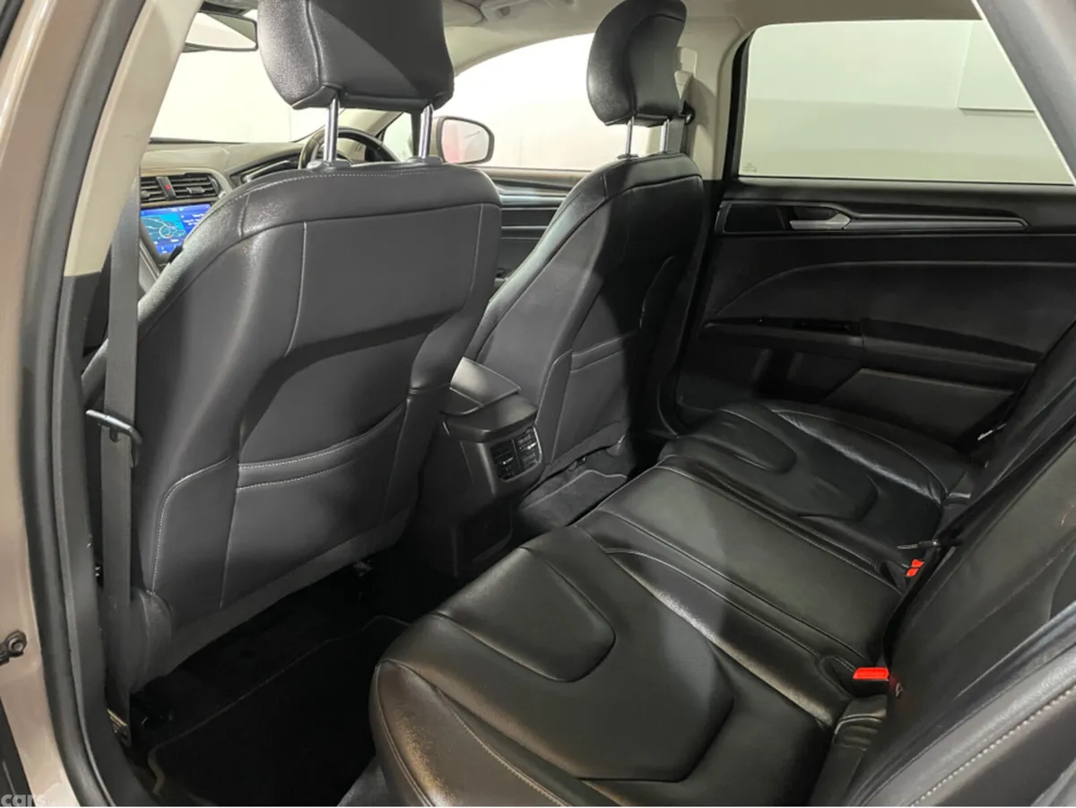 Ford Mondeo Estate, Diesel, 2021, Grey