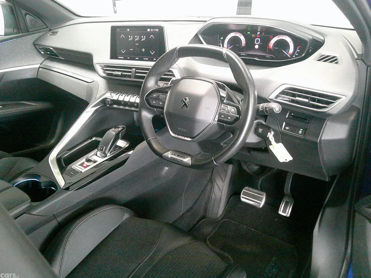 Peugeot 3008 SUV, Diesel, 2019, Blue