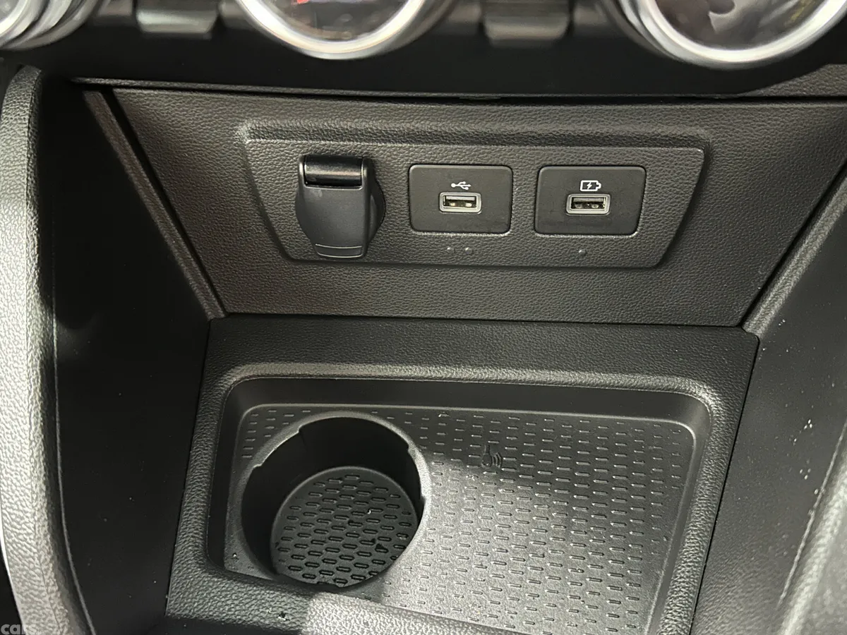 Dacia Duster SUV, Petrol, 2022, Blue