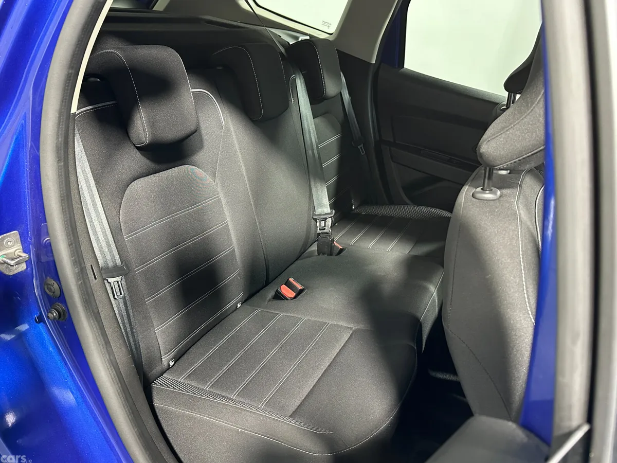 Dacia Duster SUV, Petrol, 2022, Blue
