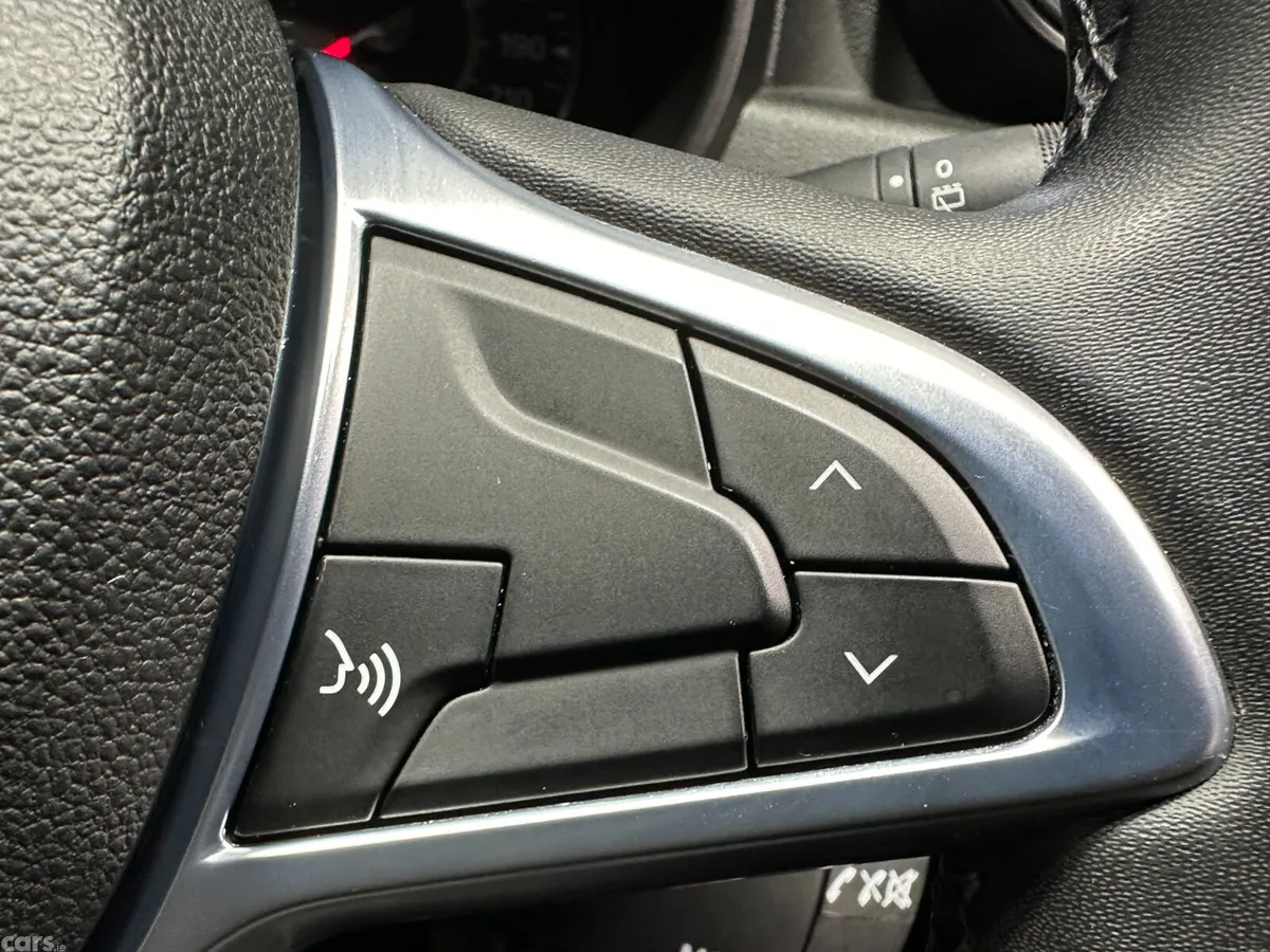 Dacia Duster SUV, Petrol, 2022, Blue