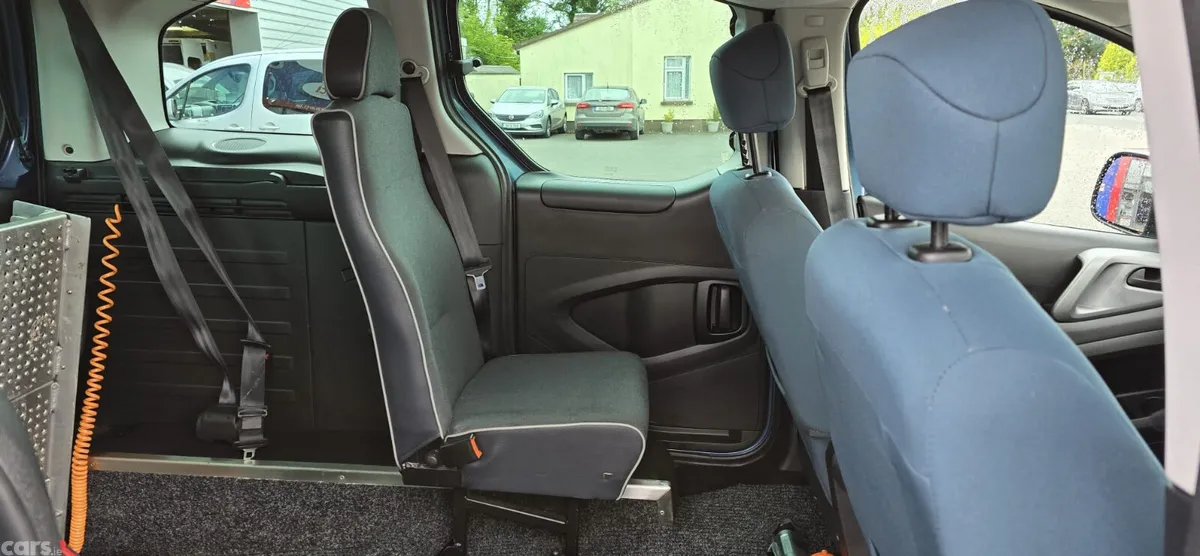 Citroen Berlingo Multispace MPV, Diesel, 2018, Blue
