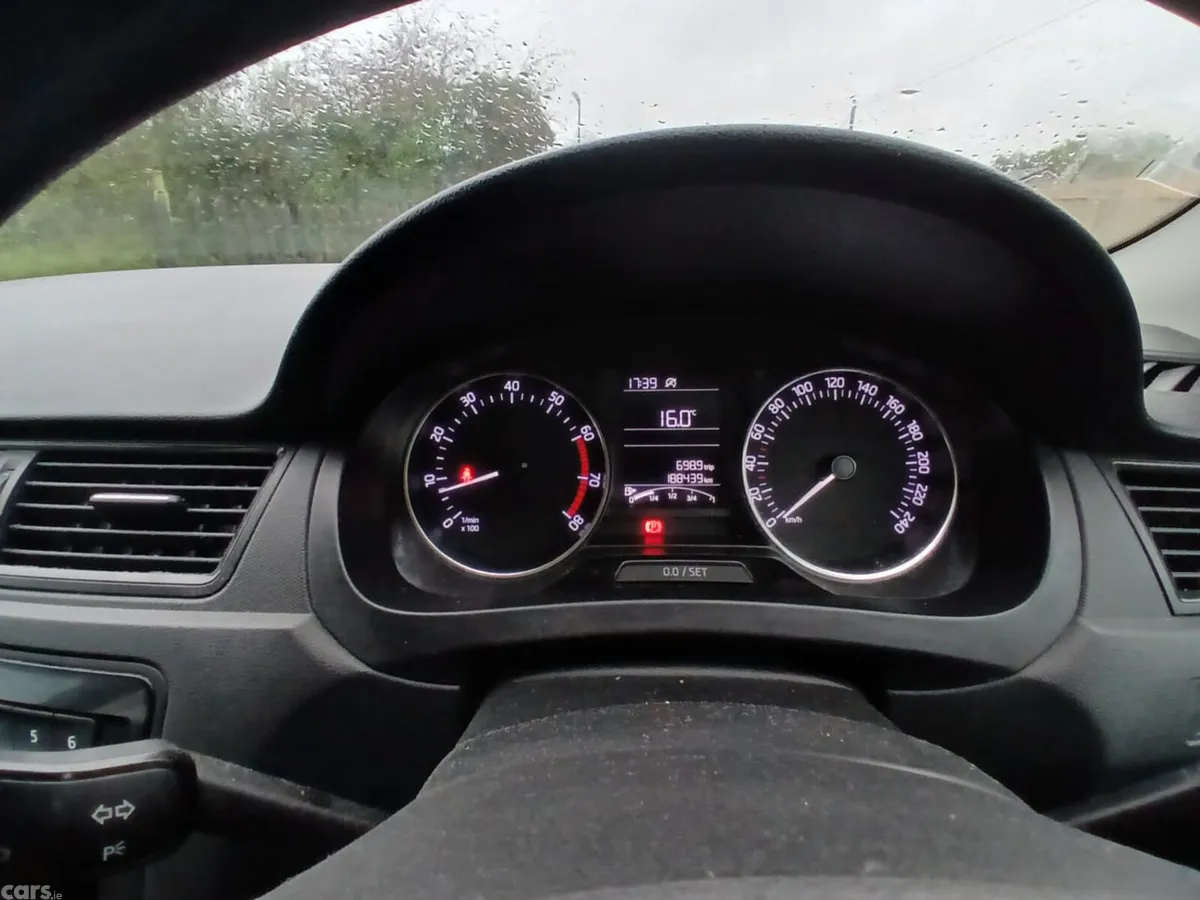 Skoda Rapid Saloon, Petrol, 2017, Grey