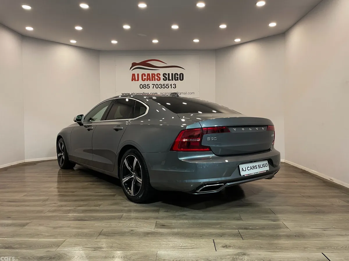 Volvo S90 Saloon, Diesel, 2020, Grey
