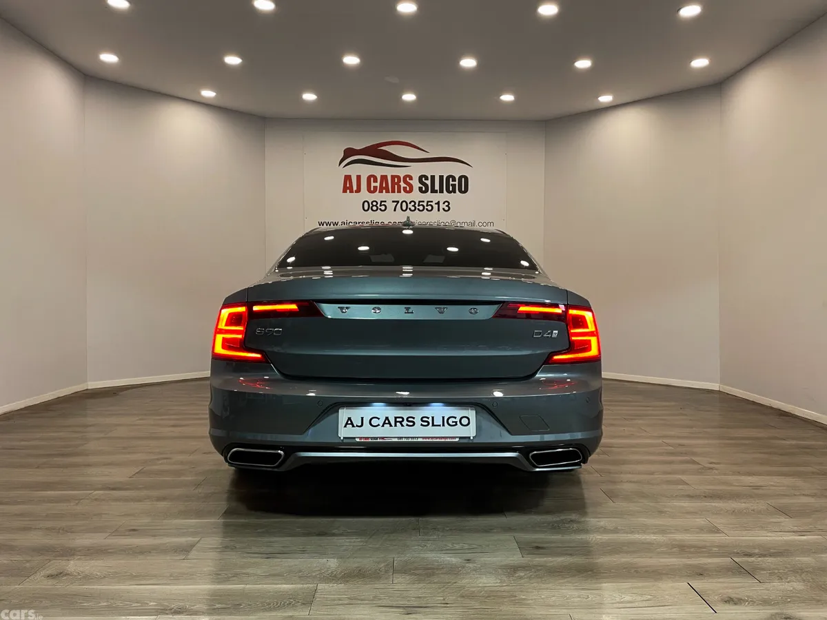 Volvo S90 Saloon, Diesel, 2020, Grey