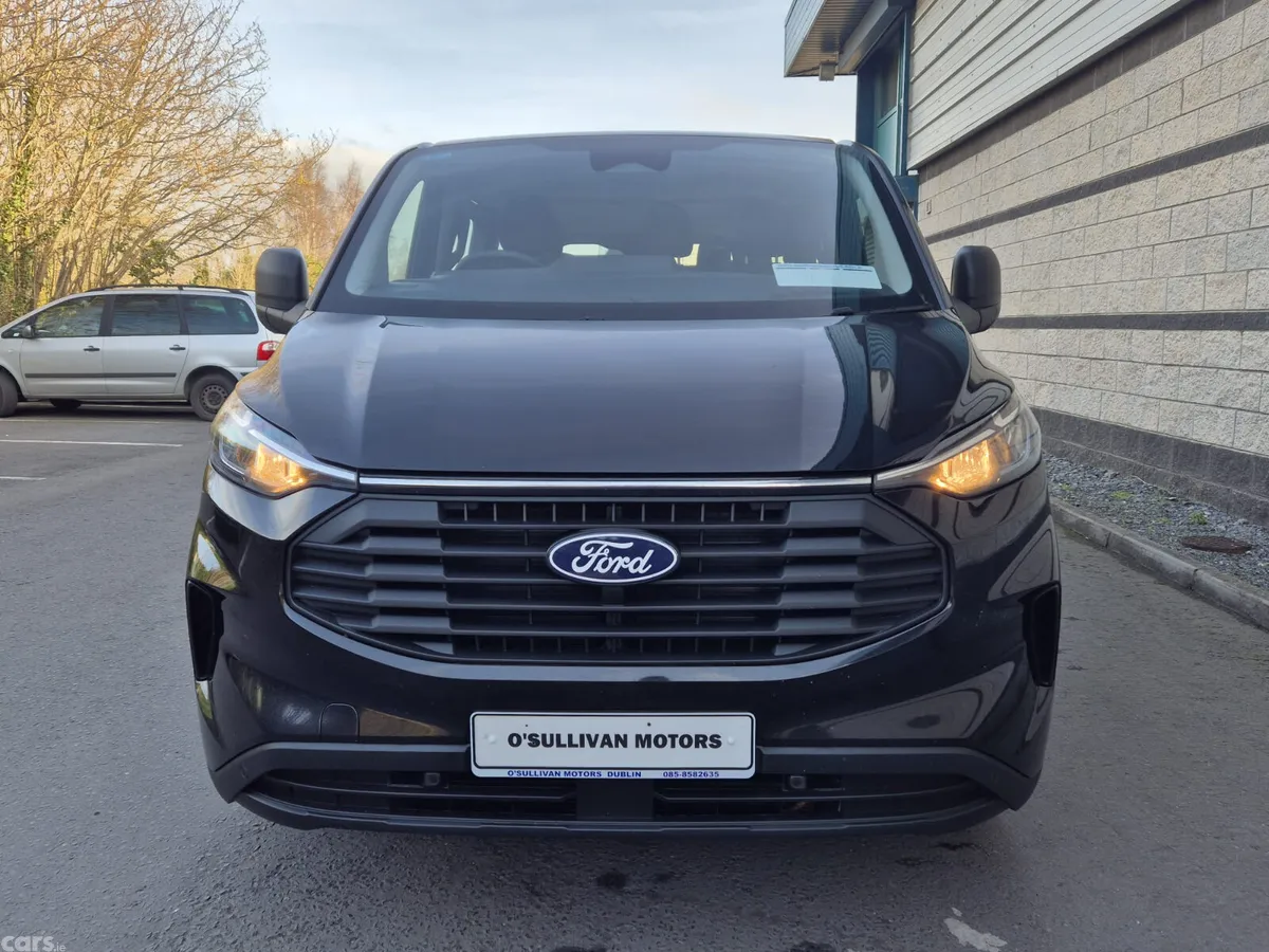 Ford Transit Custom MPV, Petrol Plug-in Hybrid, 2025, Other