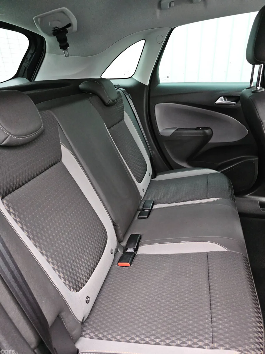 Opel Crossland X SUV, Diesel, 2019, Black