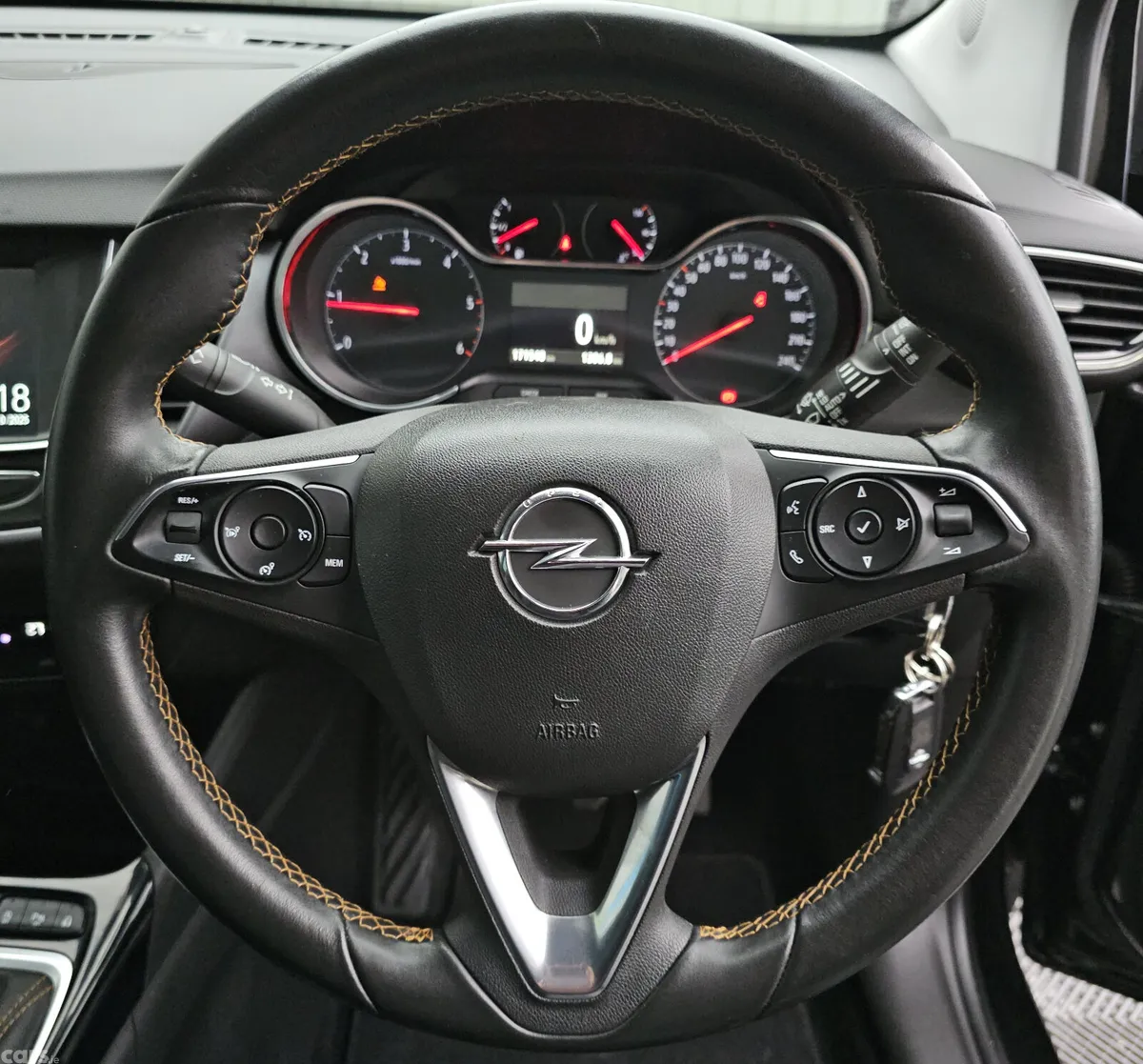 Opel Crossland X SUV, Diesel, 2019, Black