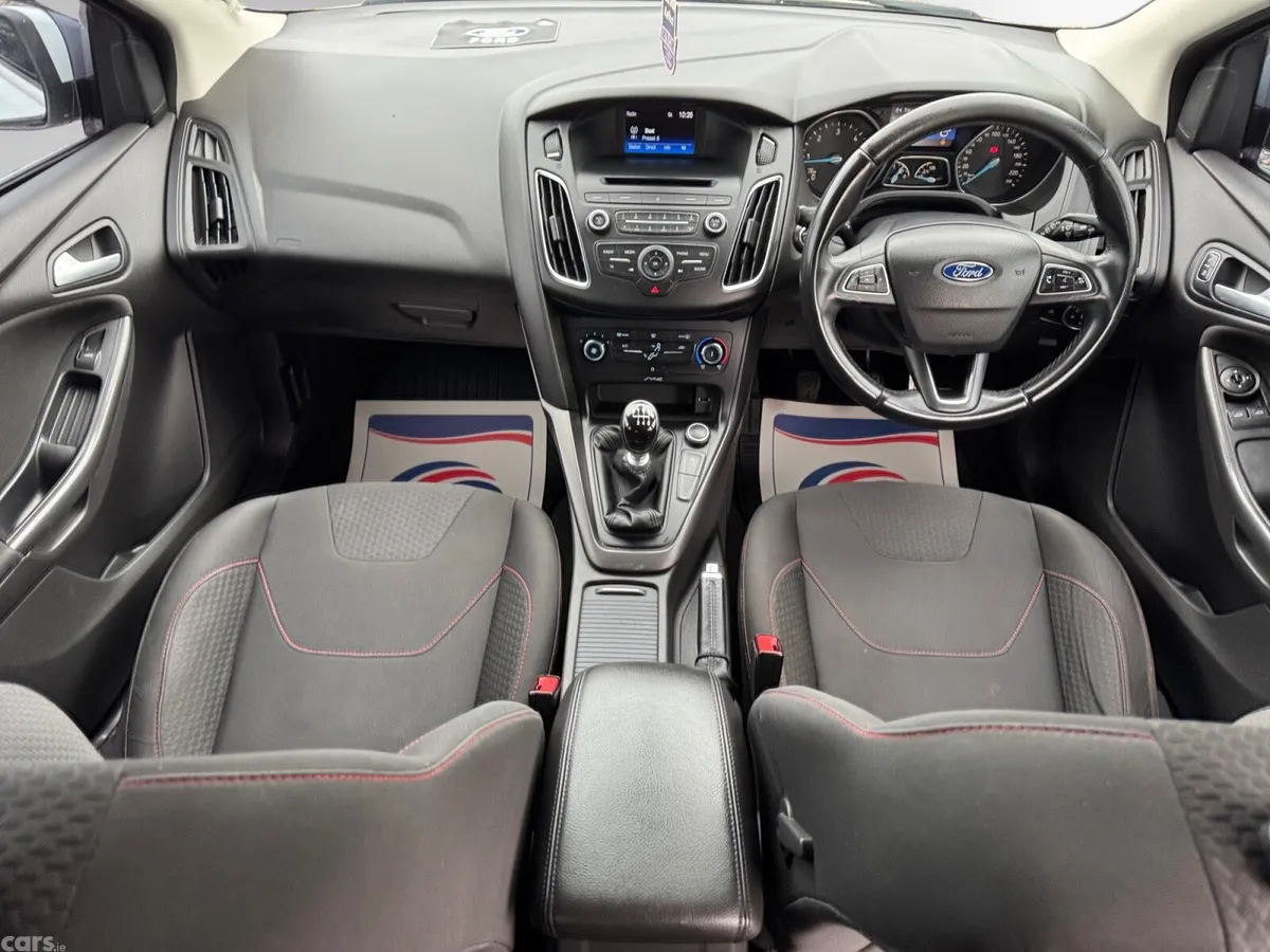 Ford Focus Hatchback, Diesel, 2015, White