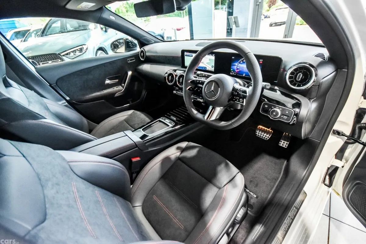 Mercedes-Benz A-Class Hatchback, Diesel, 2026, White