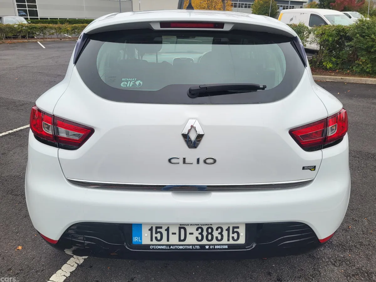 Renault Clio Hatchback, Petrol, 2015, White