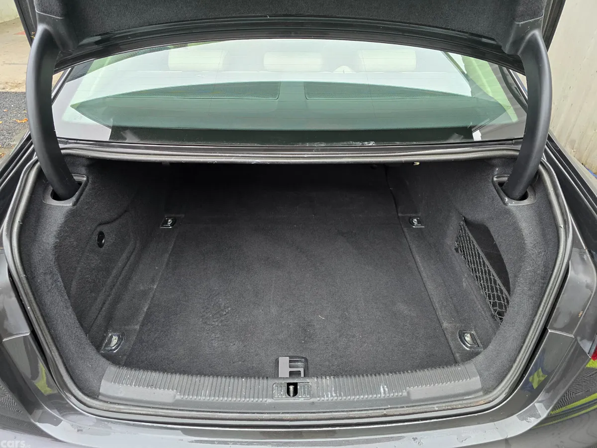 Audi A6 Saloon, Diesel, 2015, Grey
