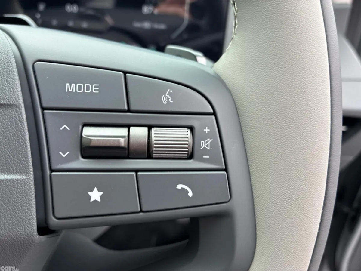 Kia EV6 Hatchback, Electric, 2026, Grey