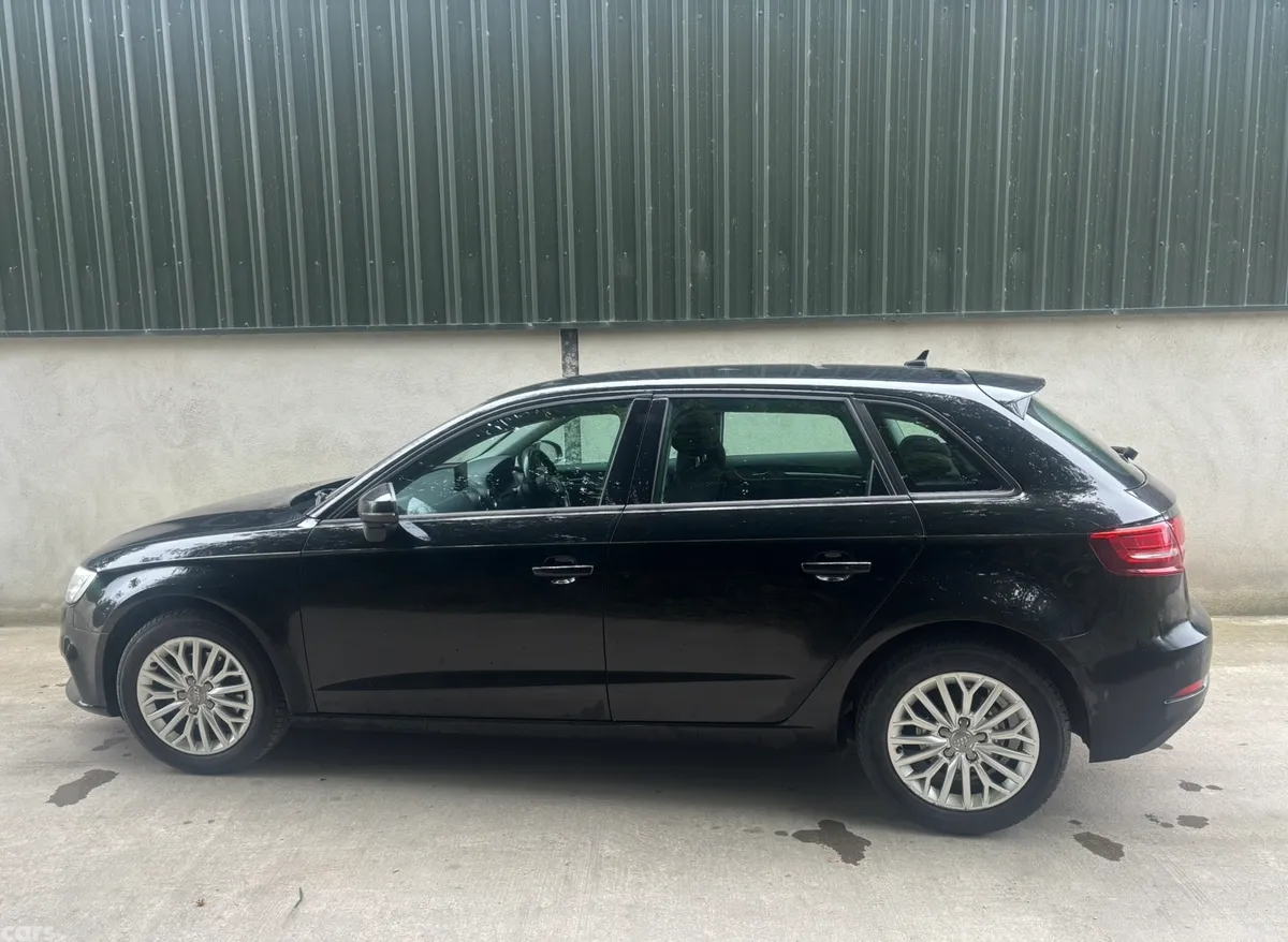 Audi A3 Hatchback, Diesel, 2017, Black