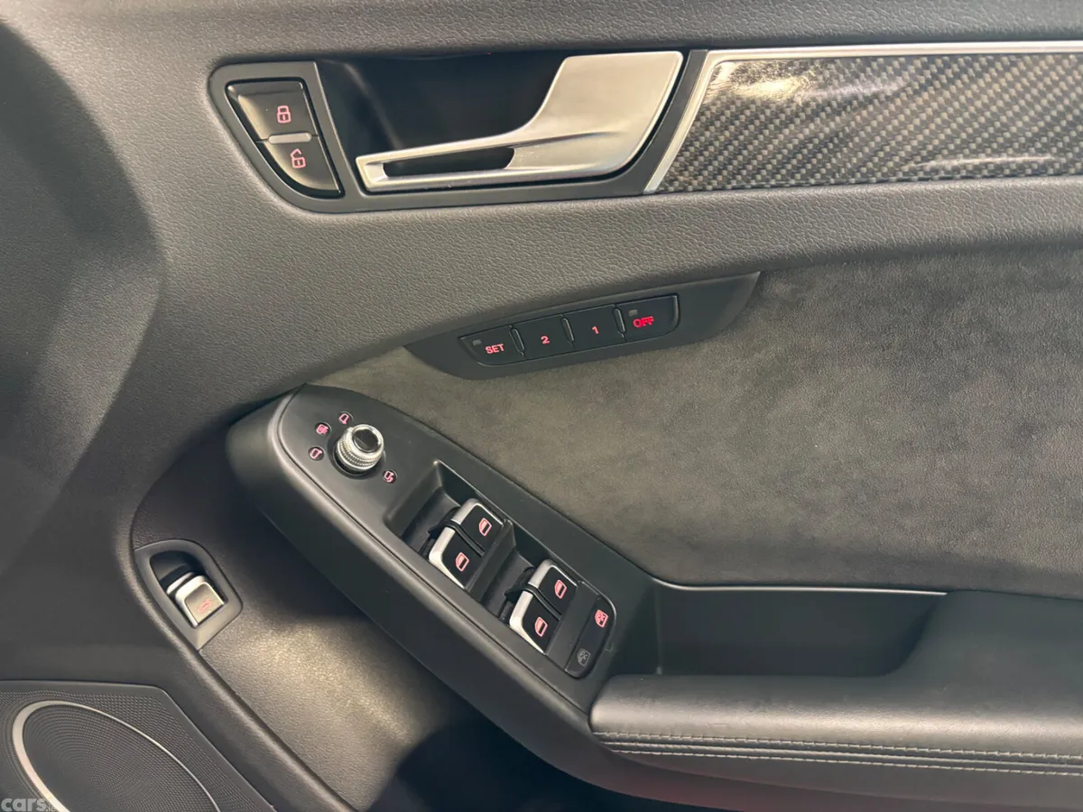 Audi RS4 Estate, Petrol, 2015, Grey