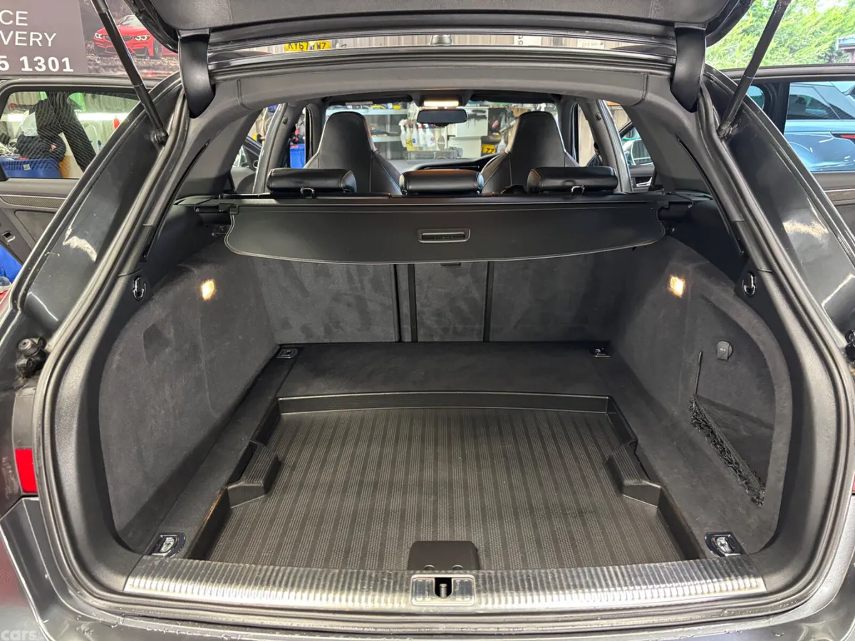 Audi RS4 Estate, Petrol, 2015, Grey