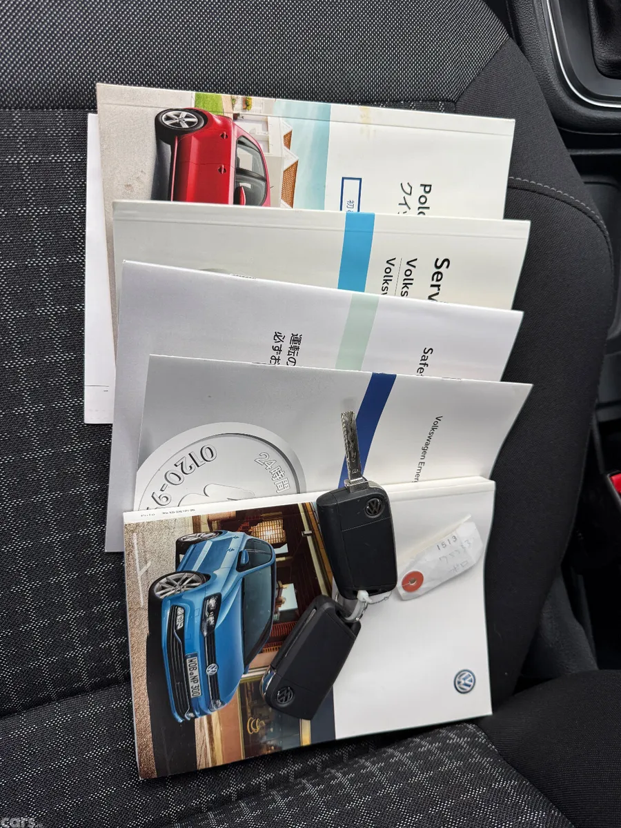 Volkswagen Polo Hatchback, Petrol, 2017, Blue